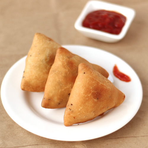 Vegetable Samosas (3 Large)