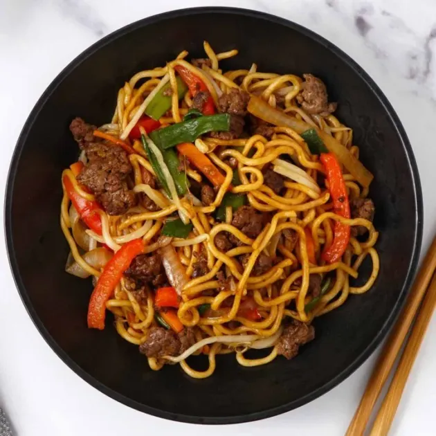 Beef Chow Mein with Noodles