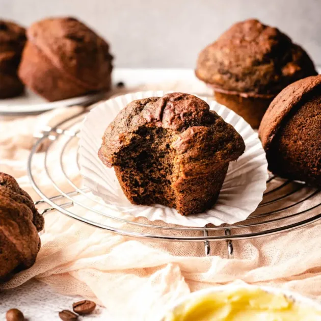 Coffee Frappe & Walnut Muffin