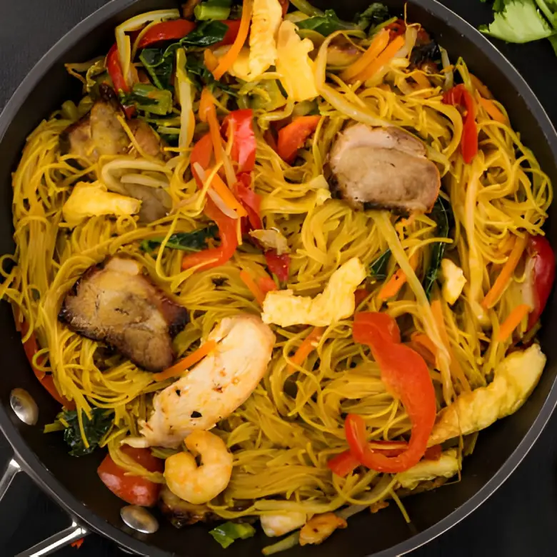 Singapore Chicken Noodles